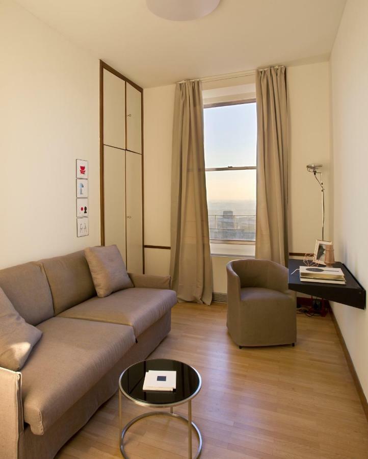Apartahotel Domux Torre Velasca Milán