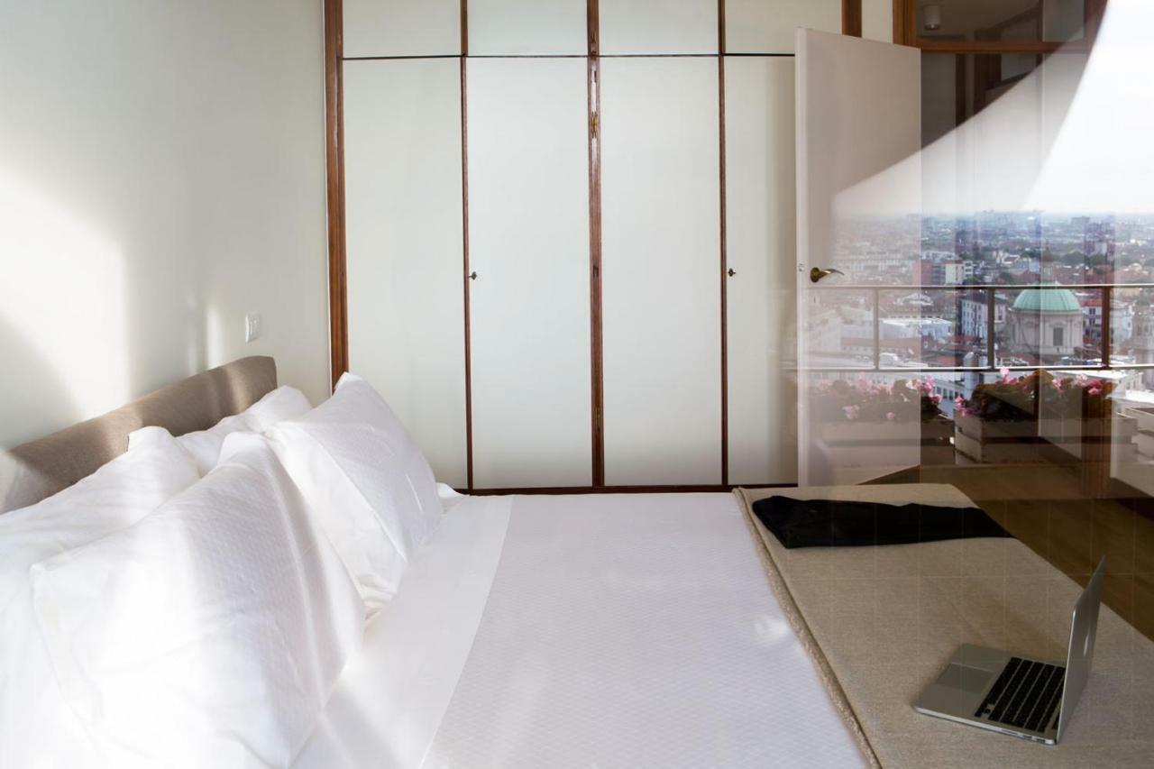 Domux Torre Velasca Apartahotel Milán